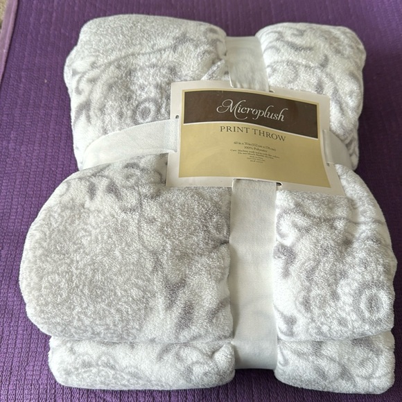 Microplush Other - Microlight Throw
